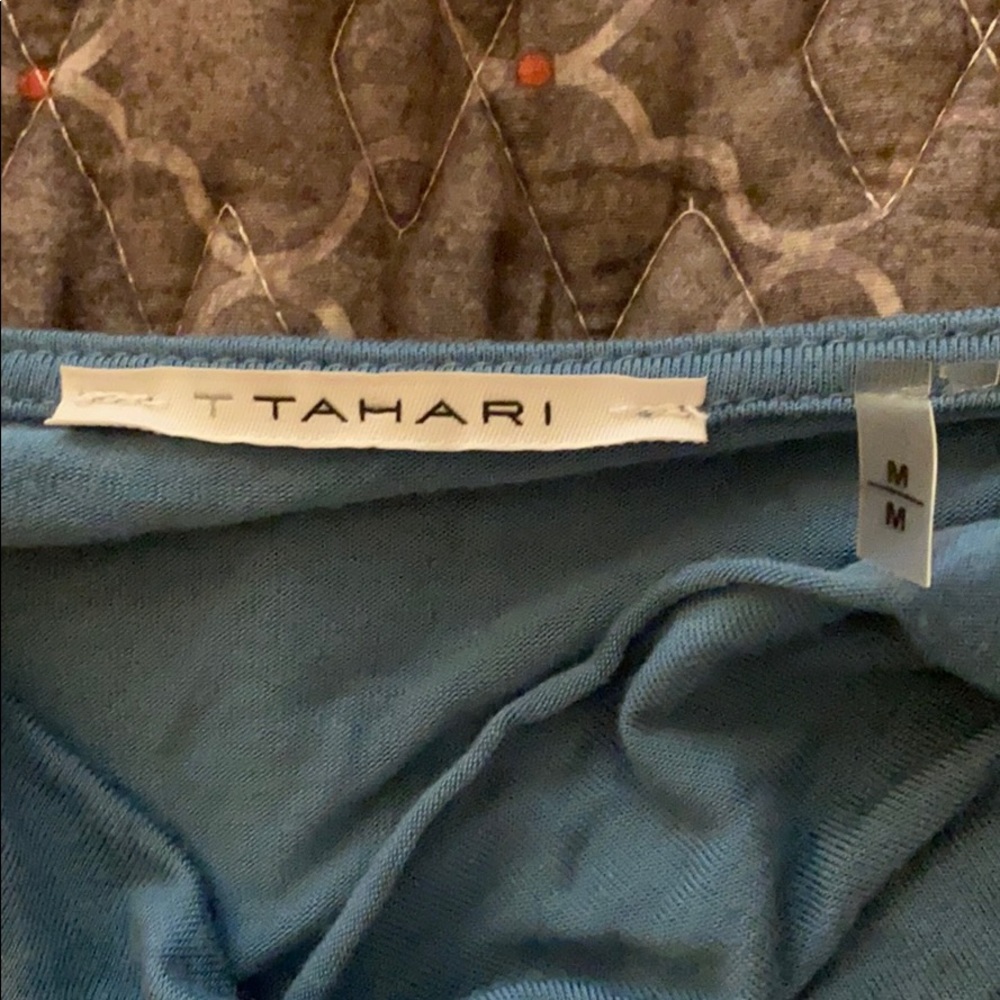 Tahari top